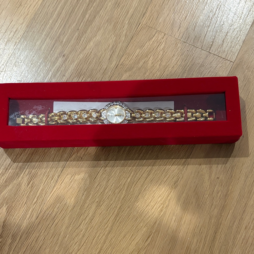 White Diamonds By Elizabeth Taylor Watch